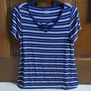 Westport blue/white stripe v-neck tee
